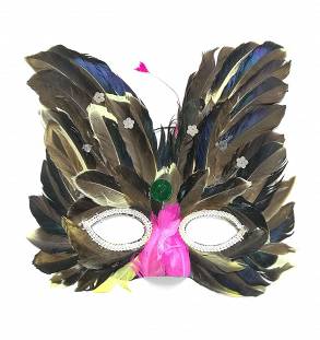 Maska z Piór B z różowym nosem
