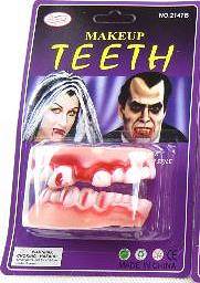 Sztuczne zęby wampira - wzór 2